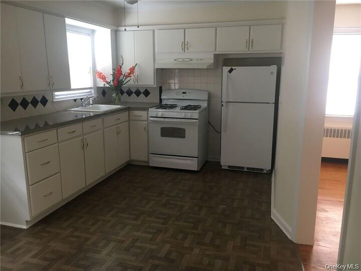 Property Photo:  150 Lincoln Avenue  NY 10604 