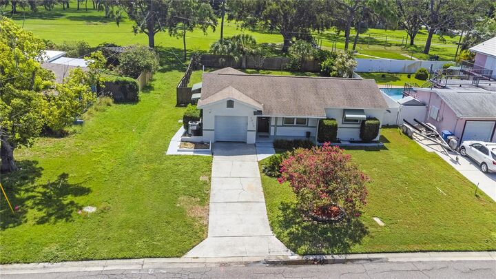 Property Photo: 1717 Oxford Street N FL 33710