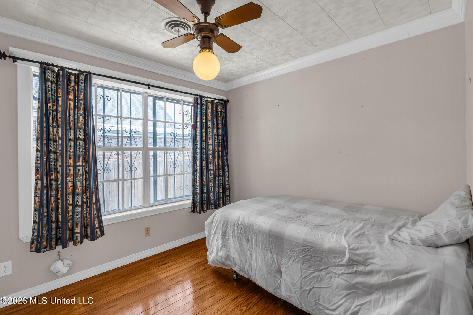 Property Photo:  386 Lameuse Street  MS 39530 