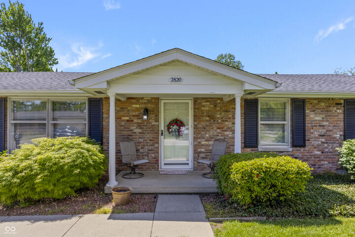 Property Photo:  2820 Wedgewood Drive  IN 47203 