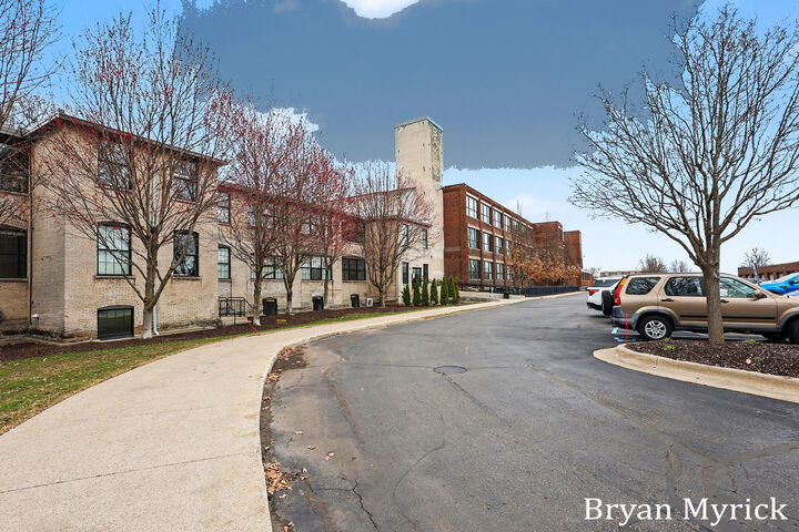 Property Photo:  533 Columbia Avenue  MI 49423 