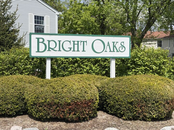 Property Photo:  64 Bright Oaks Circle  IL 60013 