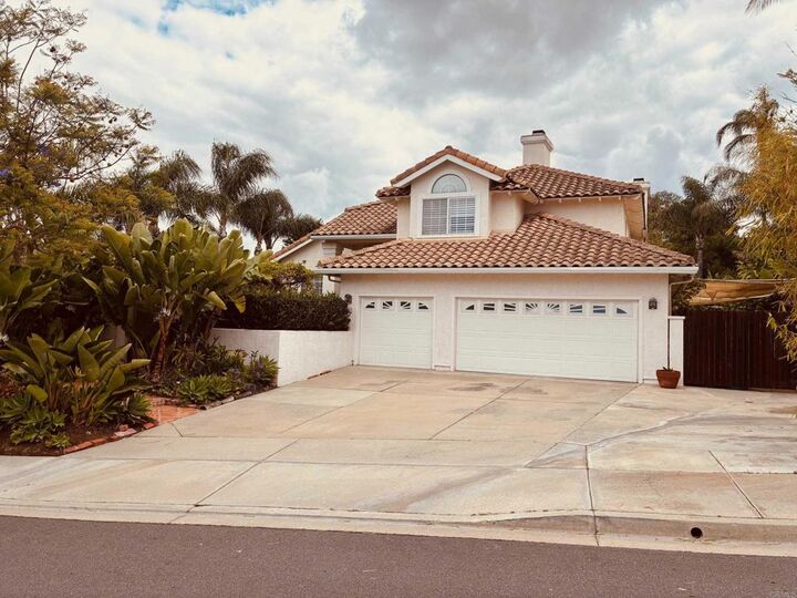Property Photo:  5151 Bella Colina Street  CA 92056 