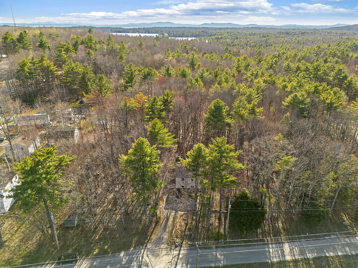 Property Photo:  6 Lookout Lane  ME 04071 