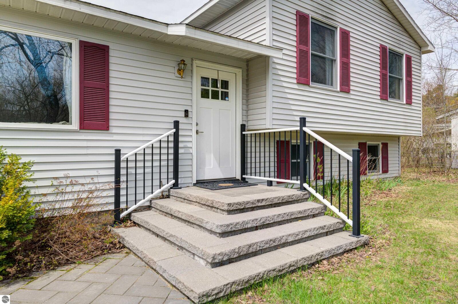 Property Photo:  2575 Reily Court  MI 49685 