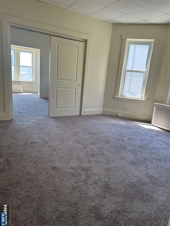 Property Photo:  31 Morgan Place 1  NJ 07031 
