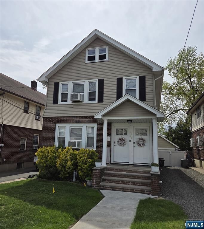 Property Photo:  15-28 Parmelee Avenue 2  NJ 07410 