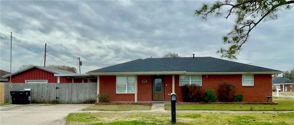 Property Photo:  10002 Claiborne Street  LA 70092 