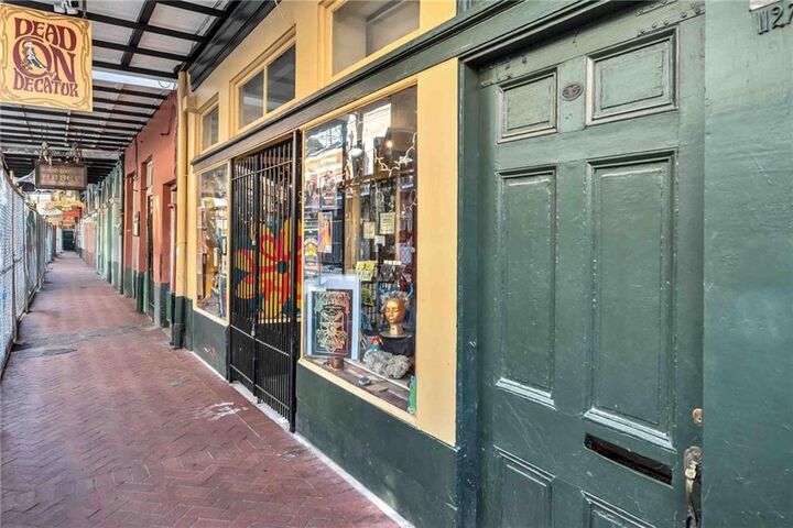 Property Photo:  1127 Decatur Street  LA 70116 