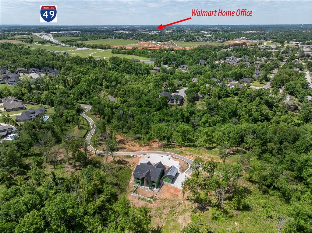 Property Photo:  802 NE Carmelia Lane  AR 72712 