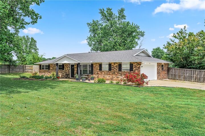 Property Photo:  9268 Amy Drive  AR 72762 