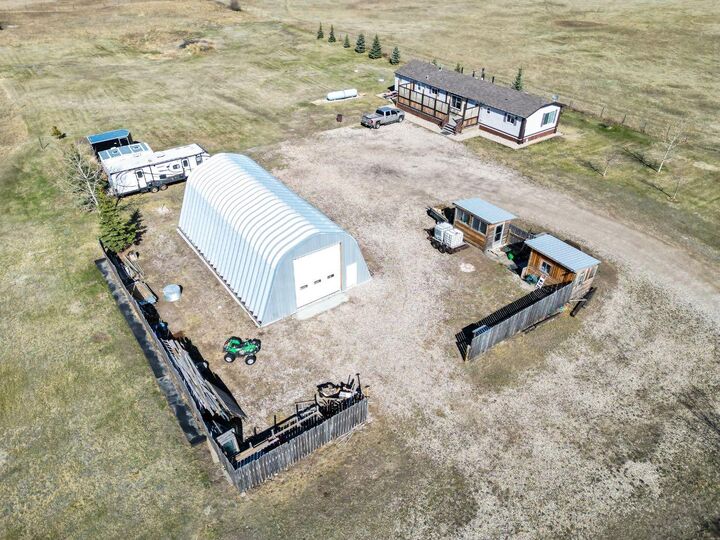 232080 Range Road 250 — photo 1