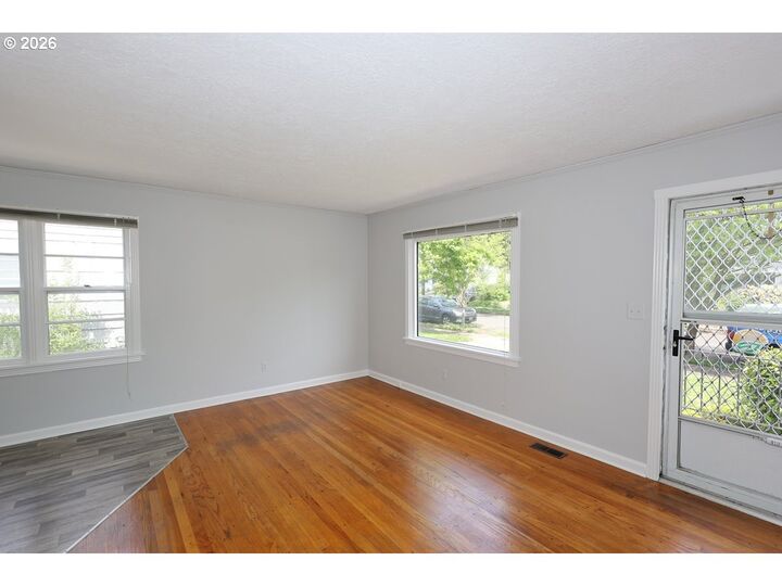 Property Photo:  4603 SE 46th Ave  OR 97206 