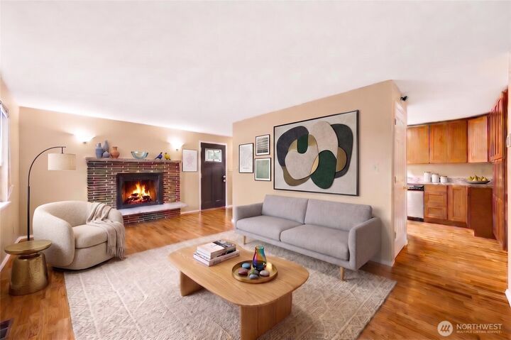 Property Photo:  1300 SW 125th Place  WA 98146 