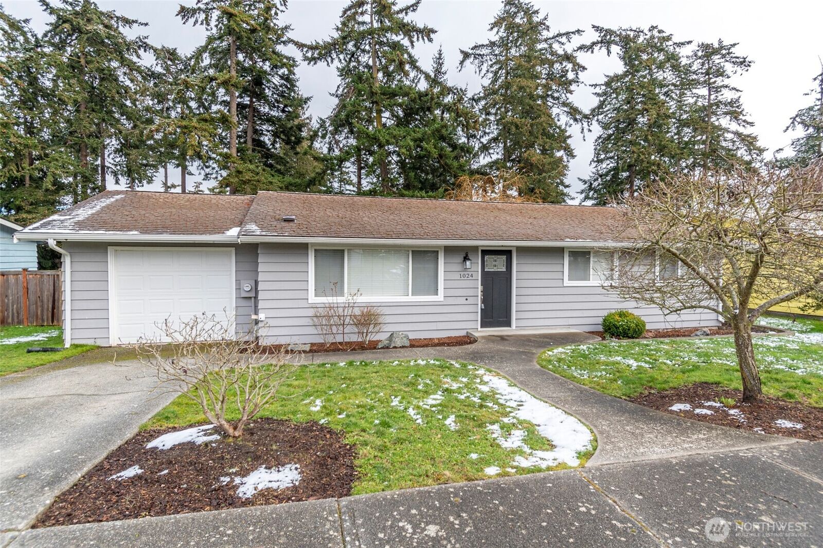 Property Photo:  1024 NW Anchor Drive  WA 98277 