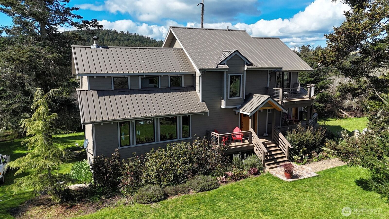 Property Photo:  138  Lighthouse Lane  WA 98250 