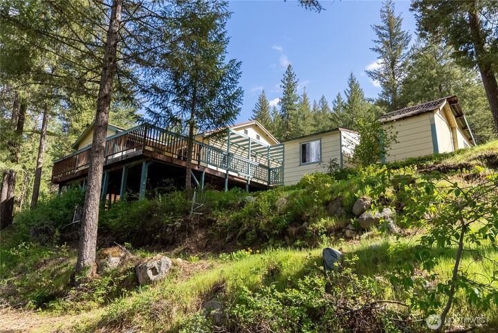 Property Photo:  30  Howerton Road  WA 98856 