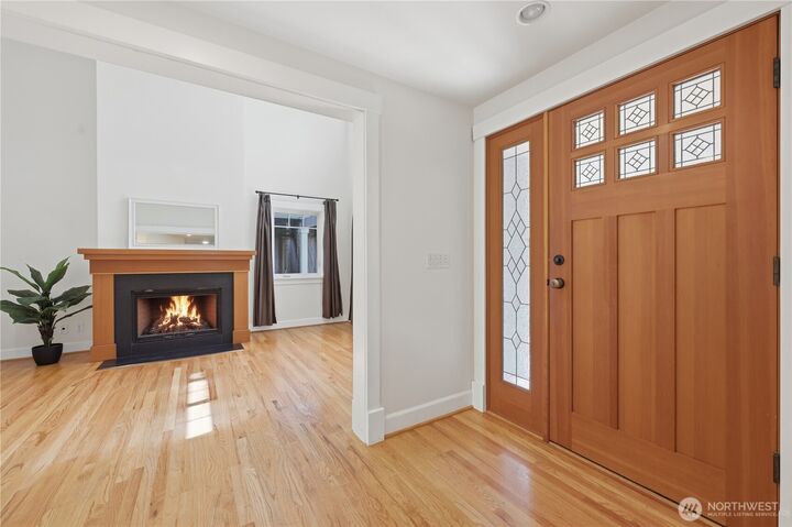 Property Photo:  10630 NE 18th Street  WA 98004 