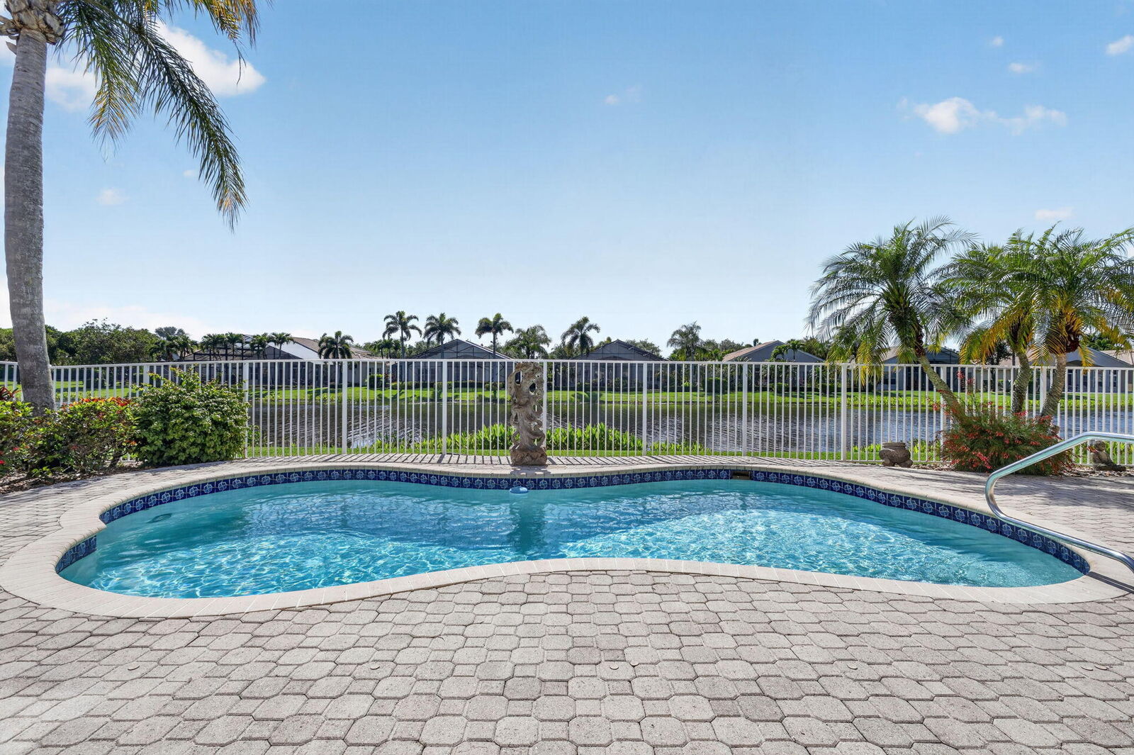 Property Photo:  7937 Amethyst Lake Point  FL 33467 
