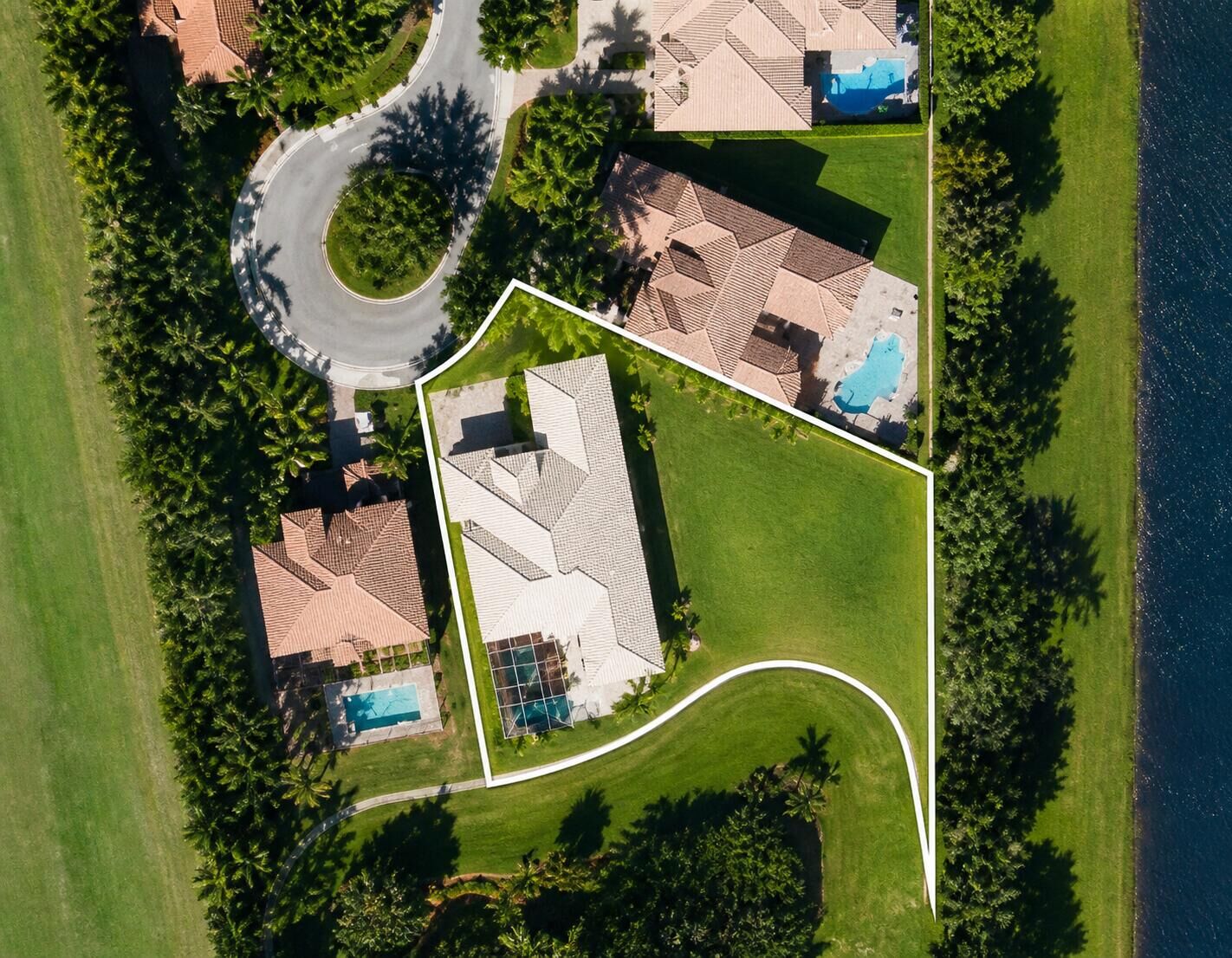 Property Photo: 16266 Rosecroft Terrace FL 33446