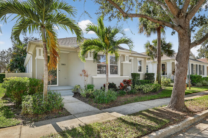 Property Photo:  7865 15th Lane  FL 32966 