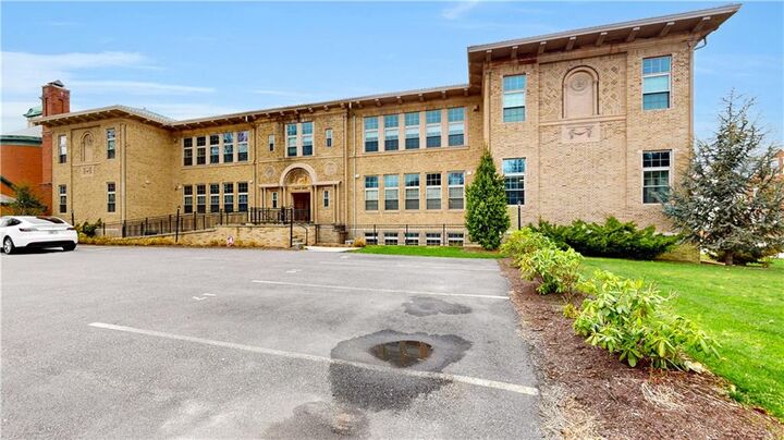 Property Photo: 7 Mount Hope Avenue 202 RI 02906
