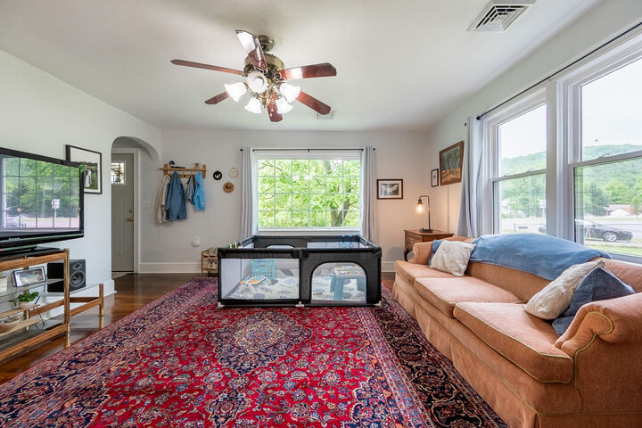 Property Photo:  9151 Roanoke Rd  VA 24087 