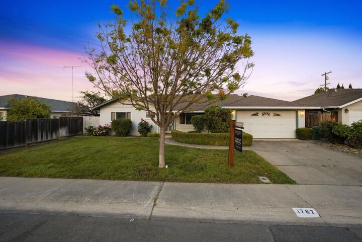 Property Photo:  1787 Cunningham Street  CA 95050 