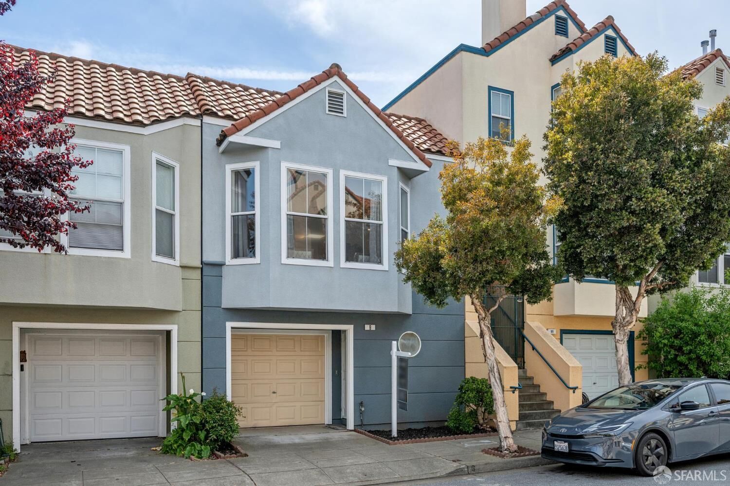 Property Photo:  9 Lydia Avenue  CA 94124 