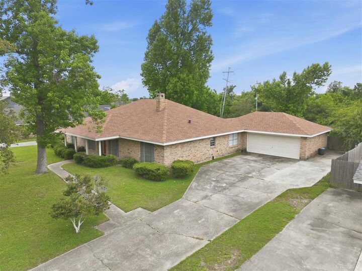 Property Photo:  1249 Bayouwood Drive  LA 70605 