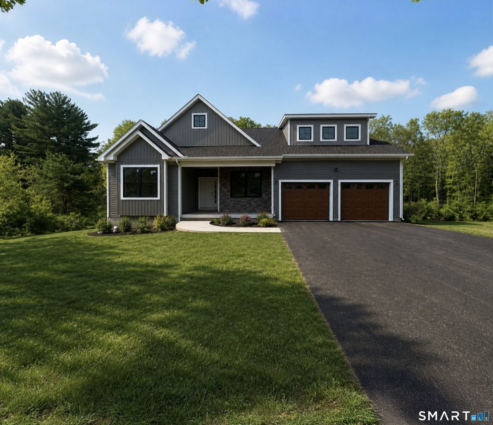 Property Photo:  580 South Main Street  CT 06040 