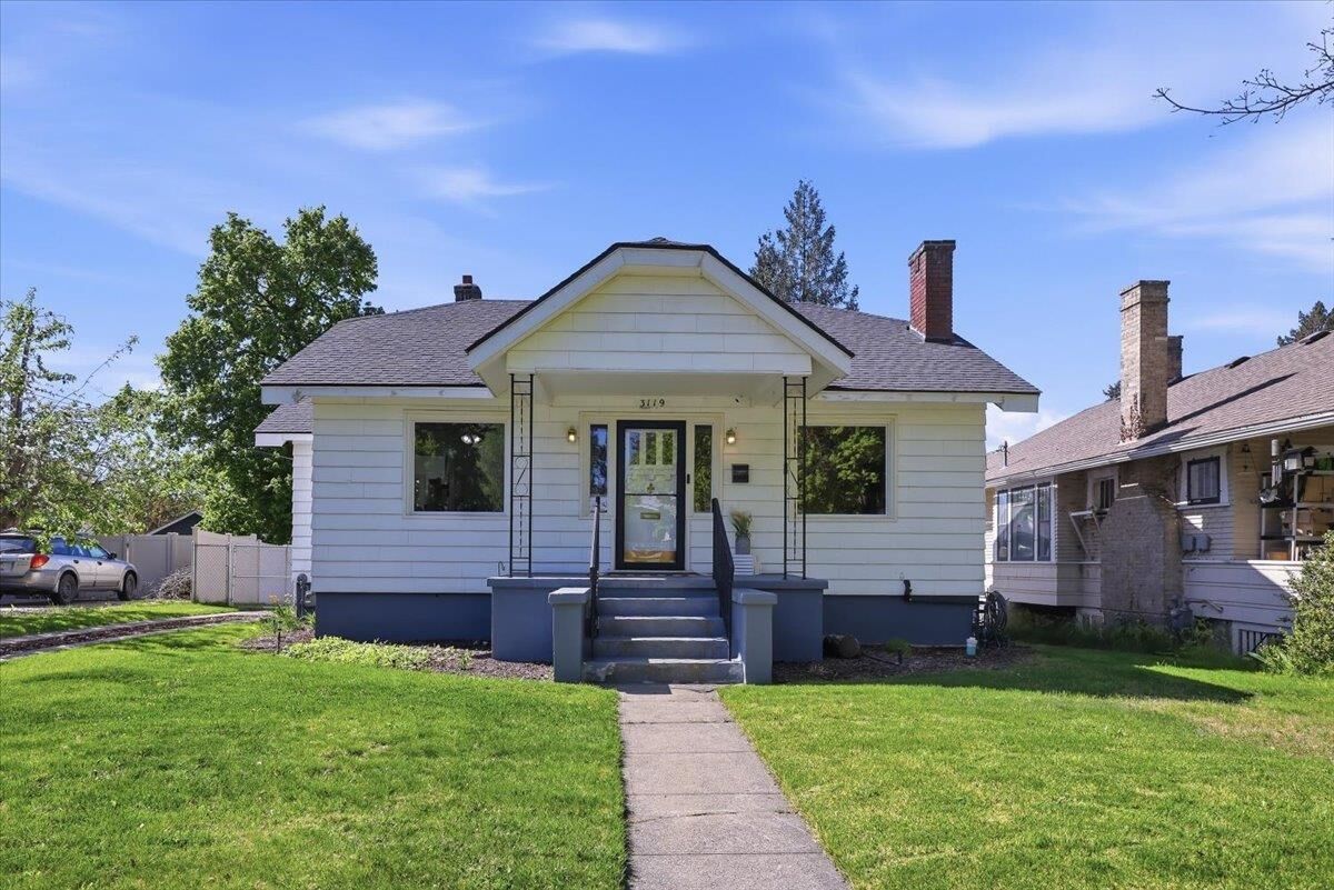 Property Photo:  3119 W Alice Ave  WA 99205 
