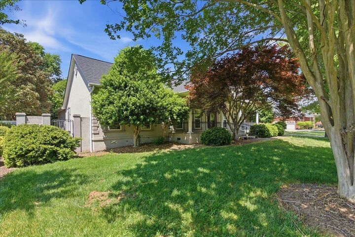 Property Photo: 212 Watersedge Drive SC 29316