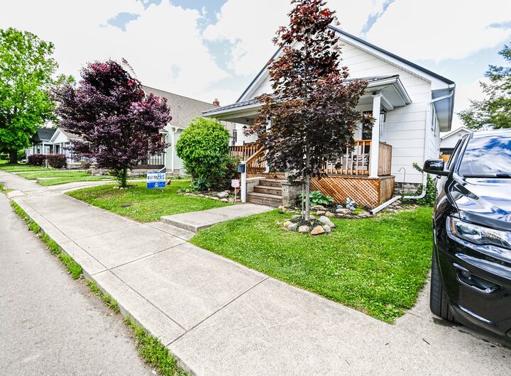Property Photo:  525 Laurel  OH 45601 