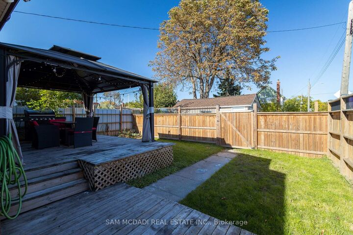 Property Photo: 55 Allan Avenue ON L8H 2C8