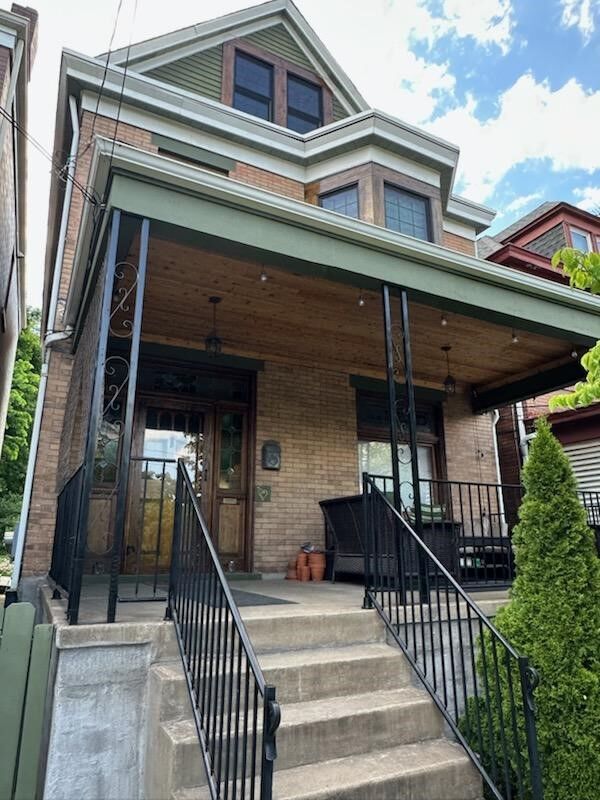 Property Photo: 508 S Lang Ave PA 15208