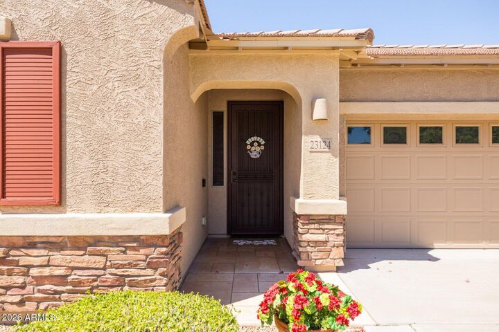 Property Photo: 23124 N 41st Street AZ 85050
