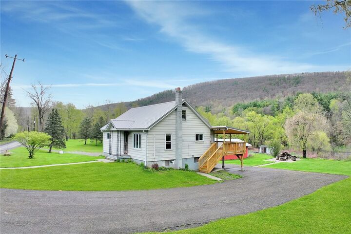 Property Photo:  439 Brown Road  NY 14883 