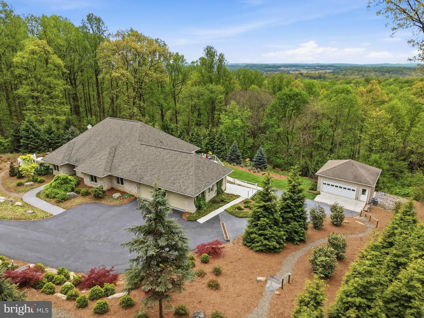 Property Photo: 1403 Douglas Fir Drive PA 17042
