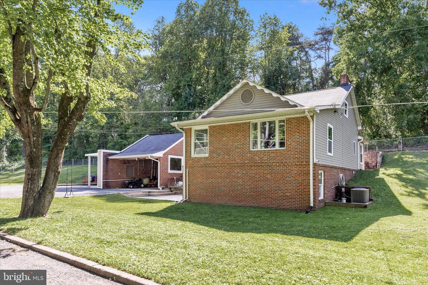 Property Photo: 9401 Baltimore Road MD 21704