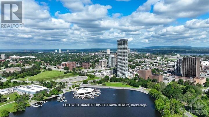 Property Photo:  805 Carling Avenue 3208  ON K1S 5W9 