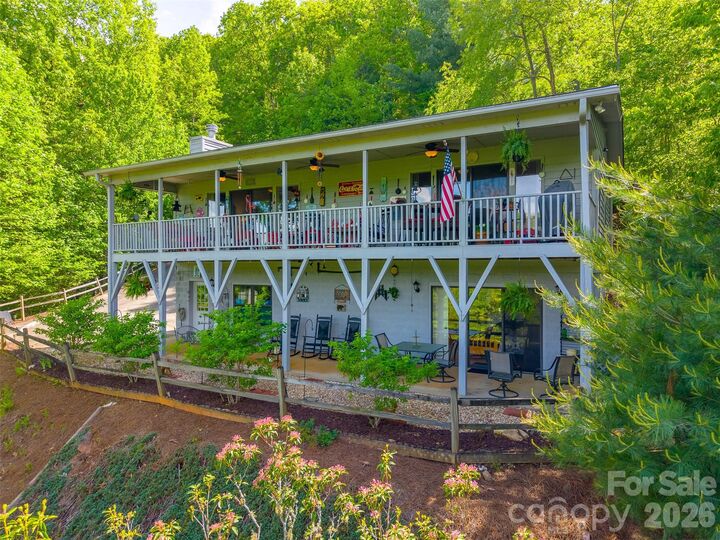 Property Photo:  531 Reserve Road  NC 28734 