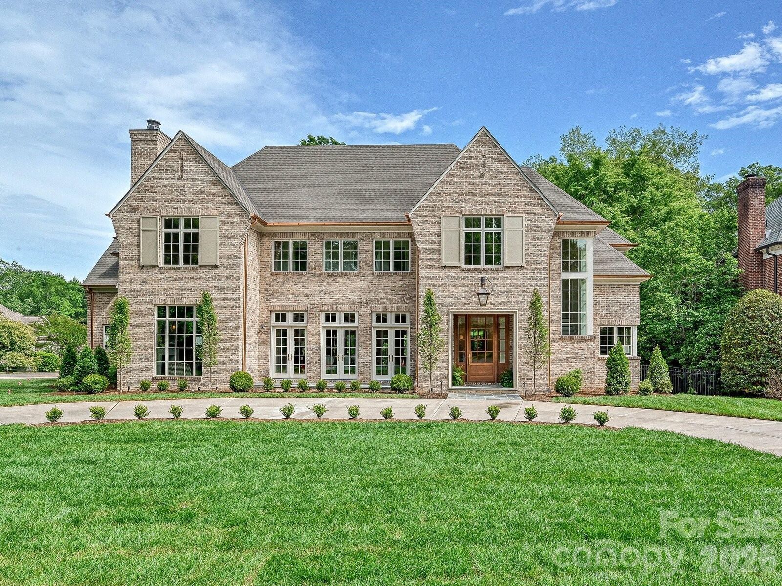 Property Photo:  3701 Pelham Lane  NC 28211 