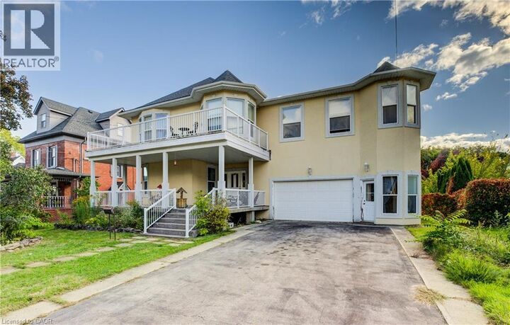 Property Photo:  7 Robinson Street South  ON L3M 3C5 