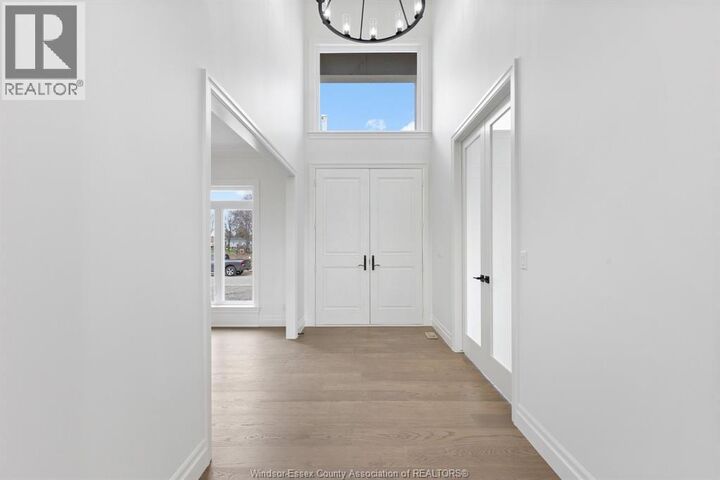 Property Photo:  3657 Oakridge Avenue  ON N9E 0B3 