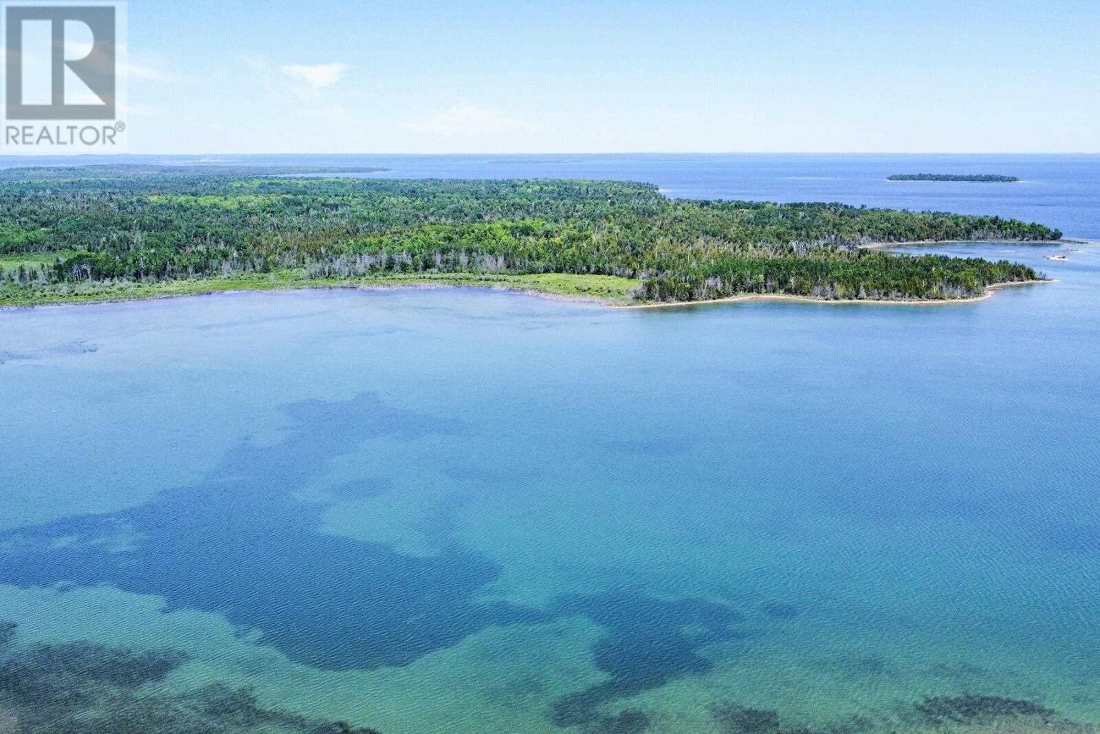 Property Photo: 3048 Richmond Bay Rd ON P0R 1G0