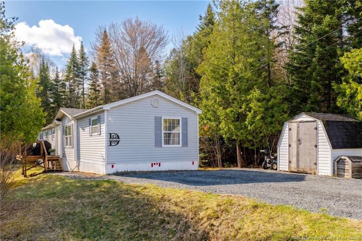 81 McCain Drive — photo 1