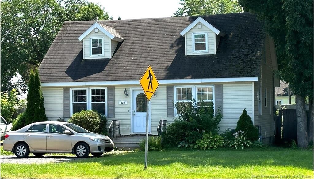 Property Photo: 230 Woodstock Road NB E3B 2H7