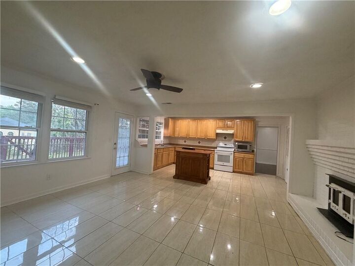 Property Photo:  981 Woodward Park Drive  GA 30024 