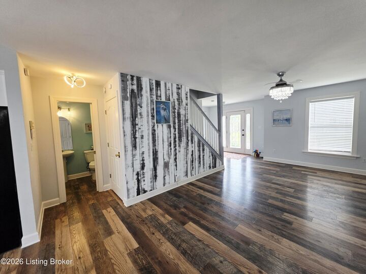Property Photo:  11315 Top Walnut  KY 40229 